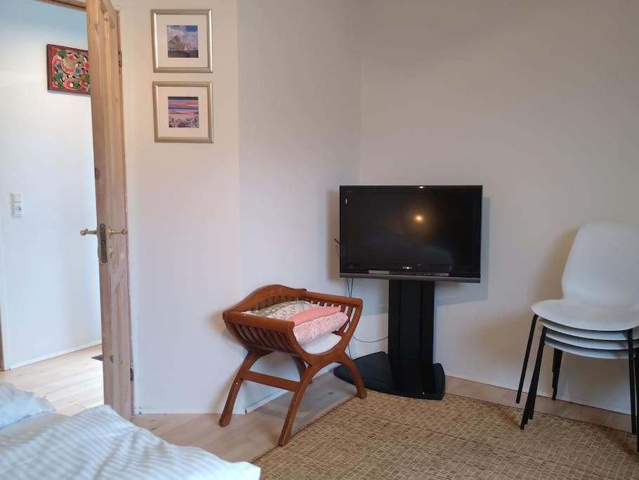 Apartment Flat, Heart Of Billund, 600m To Lego House, Close To Legoland, Lalandia, Airport,